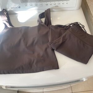 Fabletics Ribbed Brown Sports Bra and Matching Bottoms